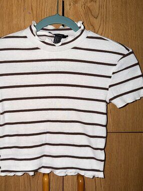 white and brown stripe ribbed crop top